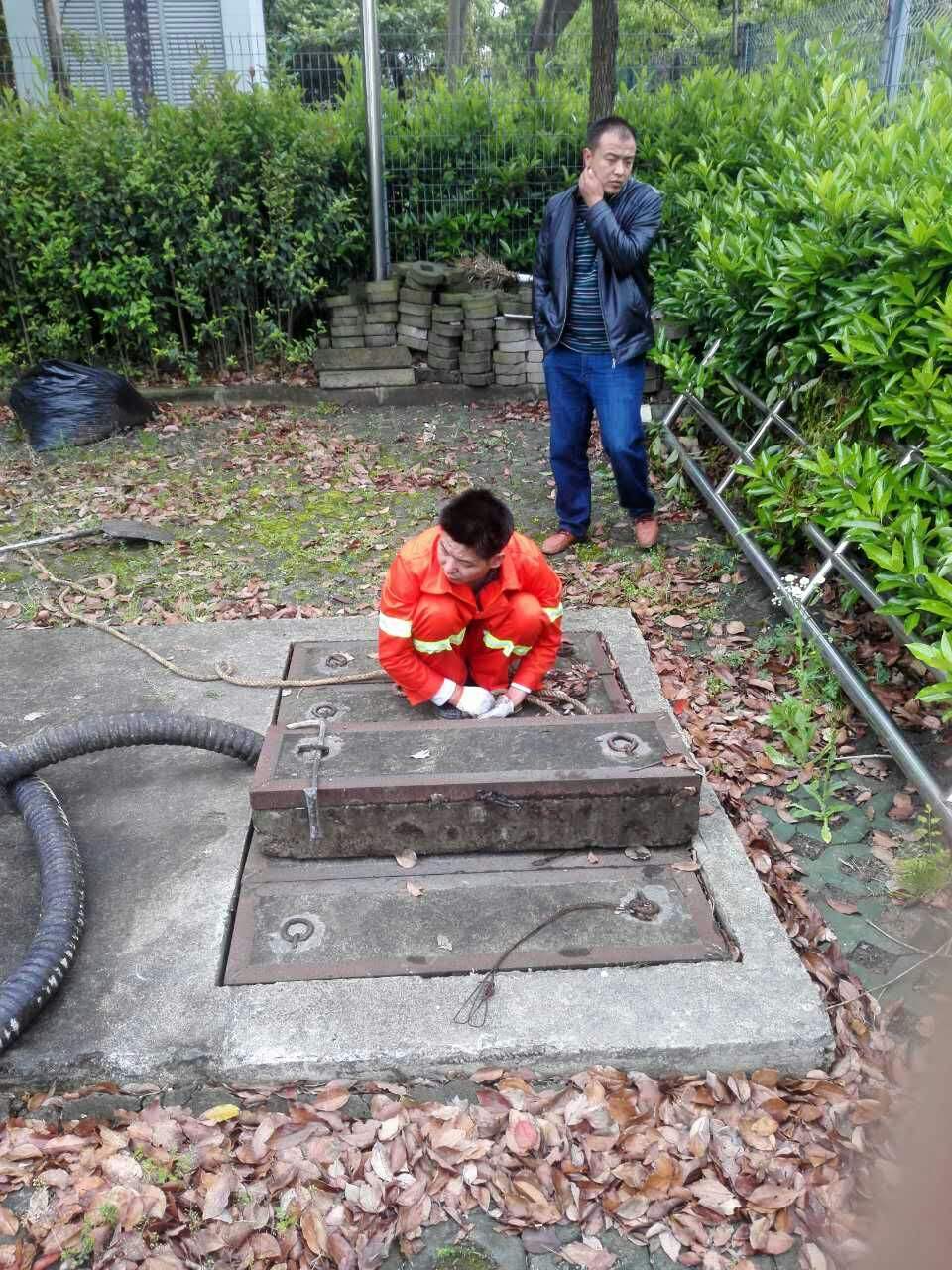 本号镇吸污抽粪